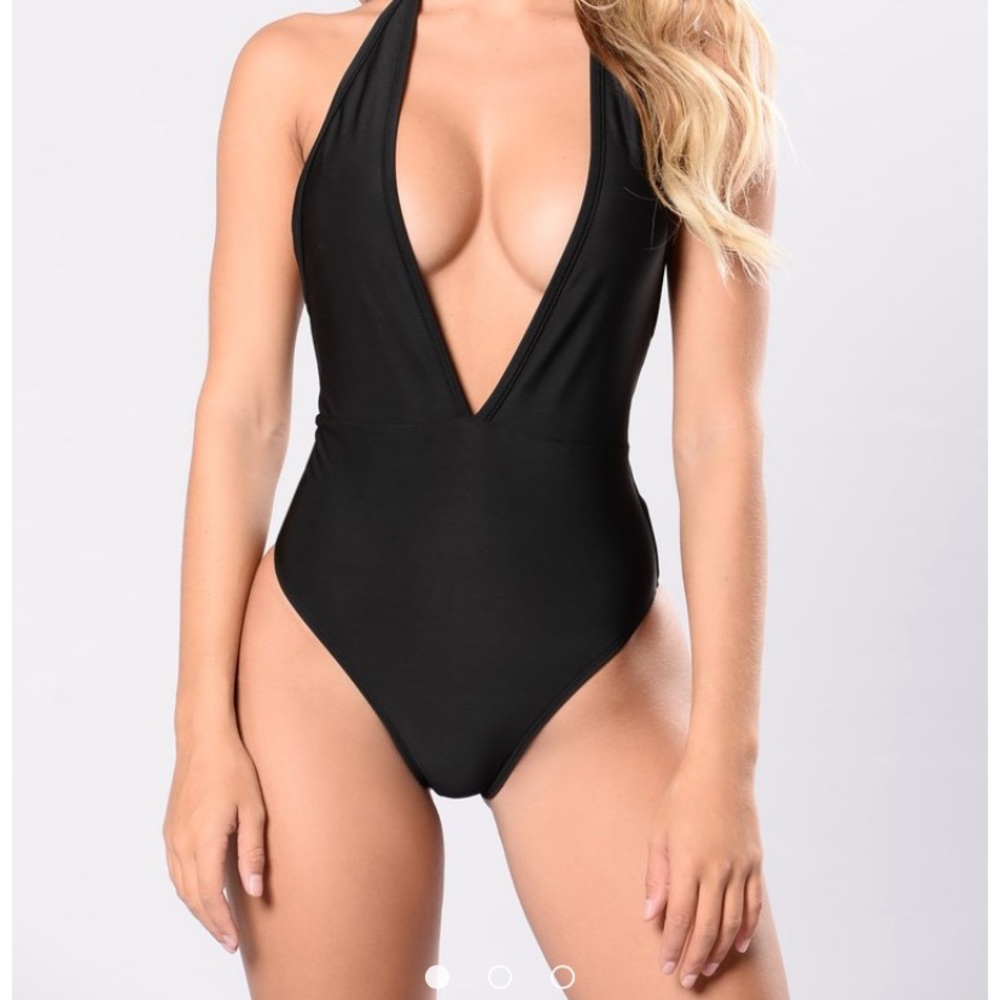 One piece deep V swimsuit by Fashion Nova